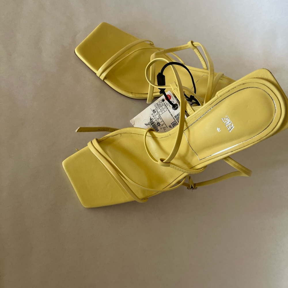 ZARA  SANDALS - Picture 9 of 10